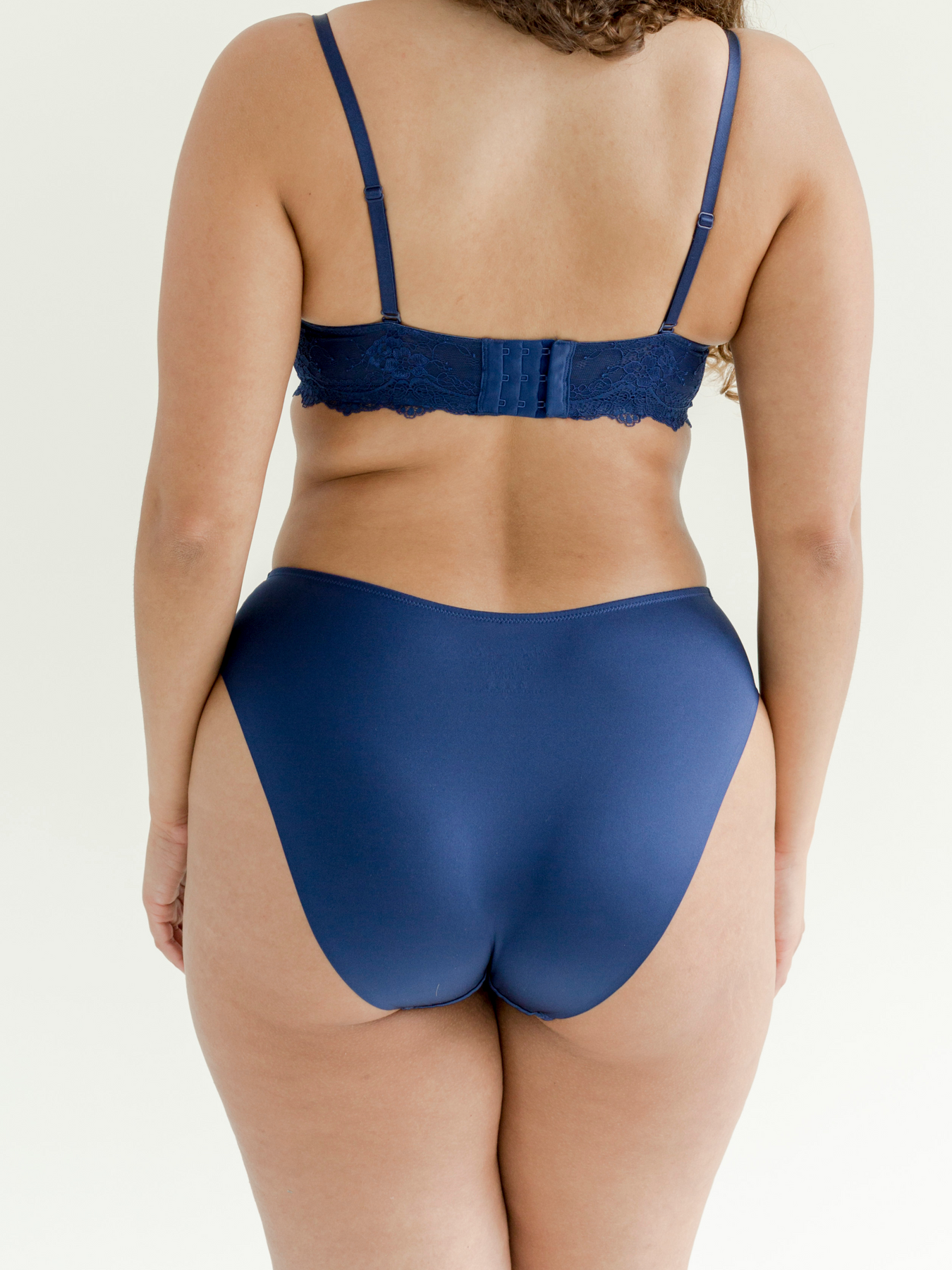 Beauwear High-Rise Plus Size Seamless Bikini Panties - Invisible, Full  Coverage Underwear for Women L-5XL